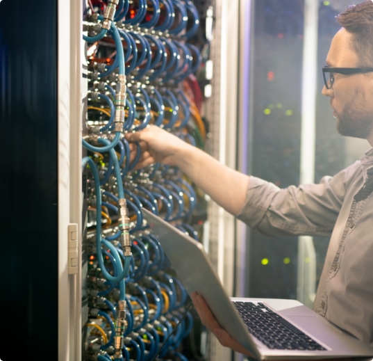 engineer-analyzing-server-connections-2023-11-27-05-34-57-utc